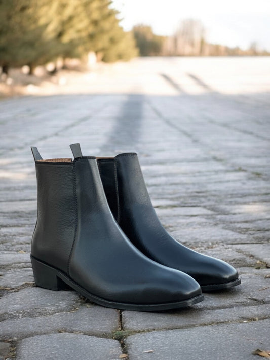 Raven Vanguard – Black Leather Chelsea Boots