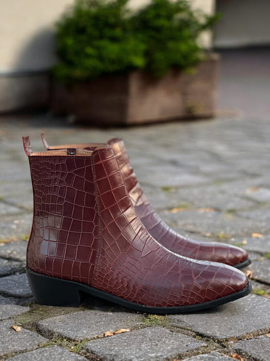Baron Ember – Cognac Croc-Embossed Leather Pointed Boots