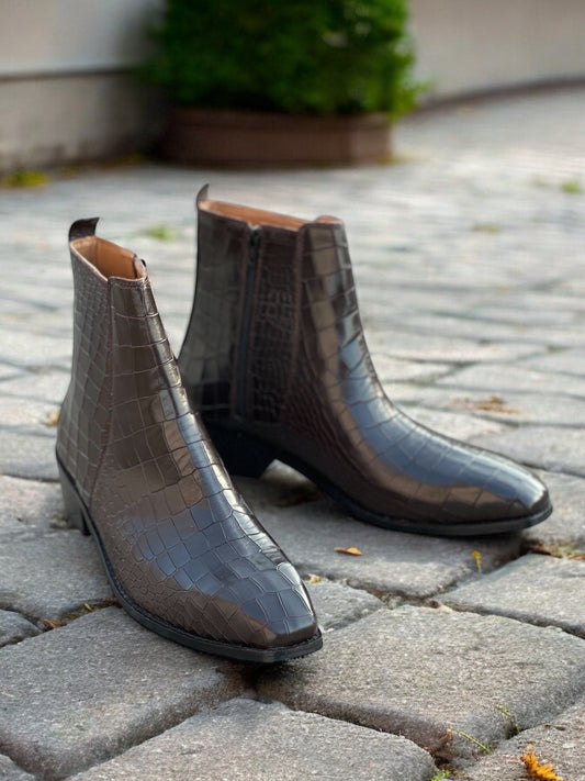 Regal Fang – Croc-Embossed Chocolate Leather Boots