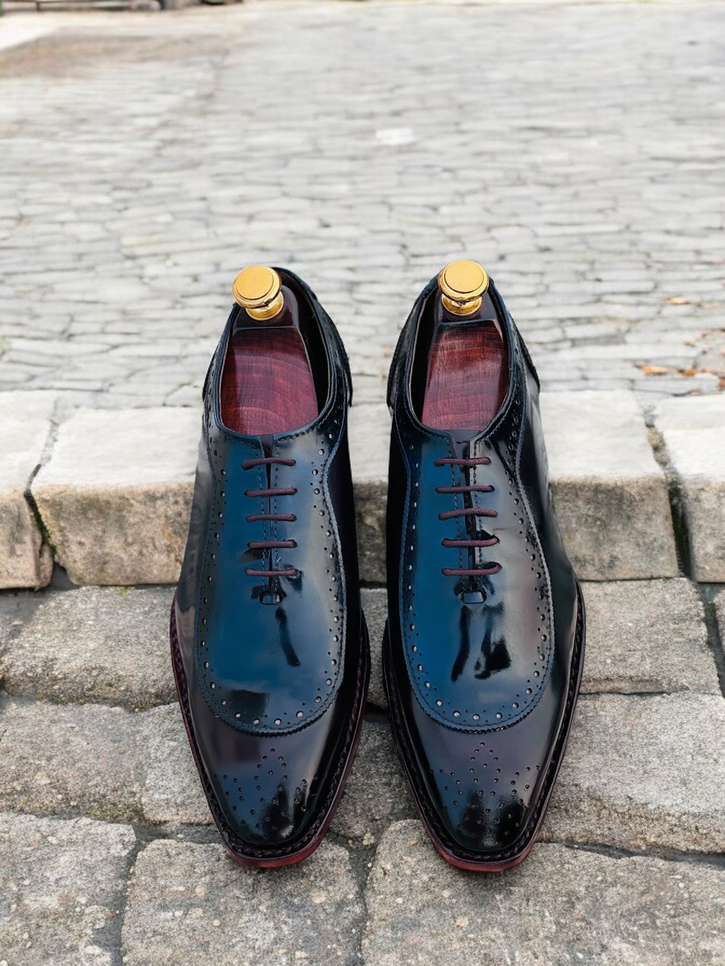 Noble Azure – Patina Leather Wingtip Oxford