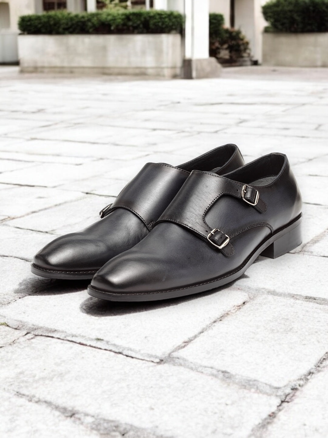 Noir Vanguard – Double Monk Strap Leather Shoe