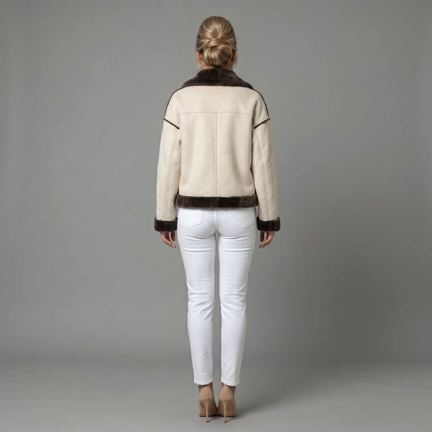 THE ALPINE SHEARLING TOGGLE