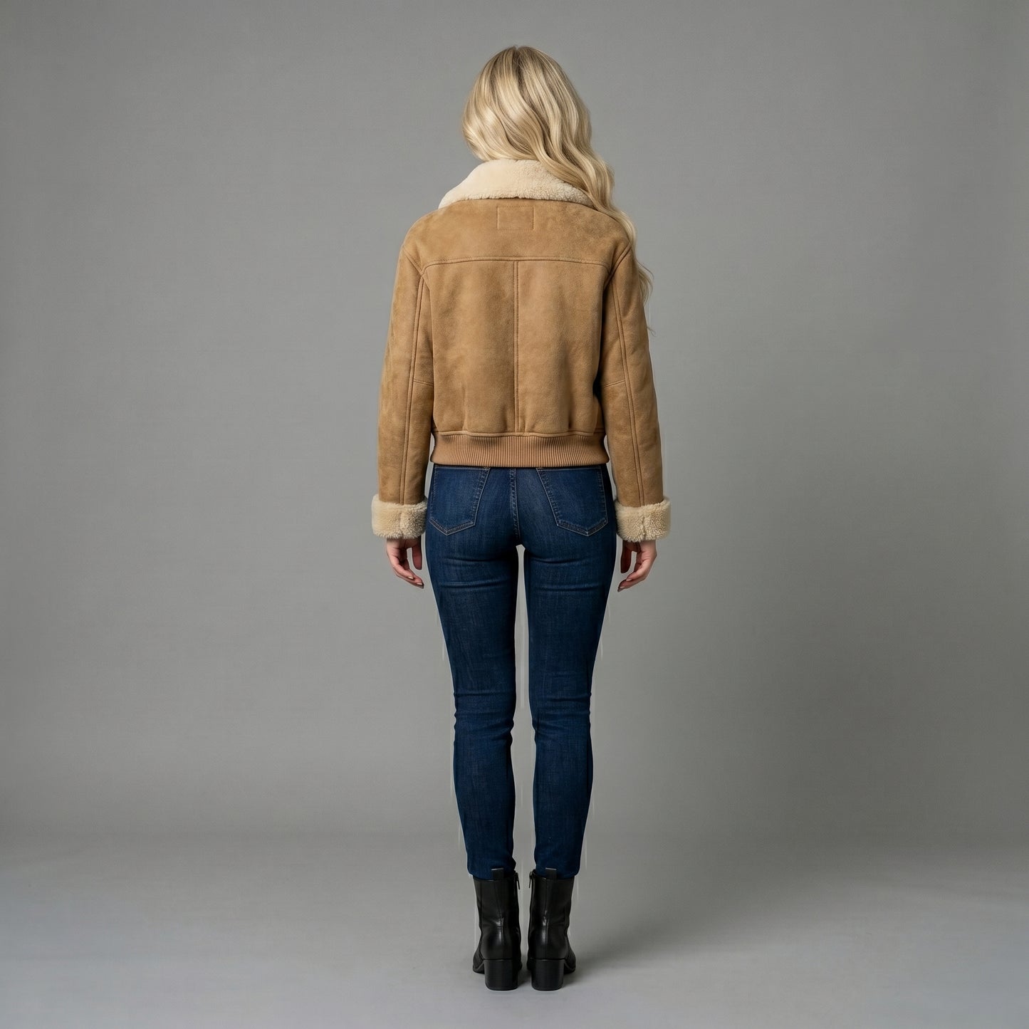 THE CAMEL SUEDE AVIATOR